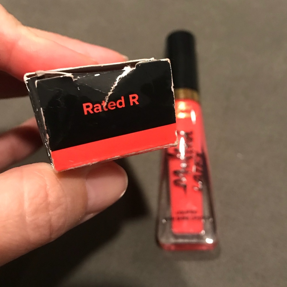 Too Faced Lip Gloss-Rated R - Picture 3 of 3